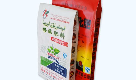 BOPP三復(fù)合塑編袋