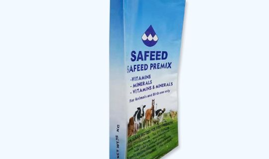 BOPP三復(fù)合塑編袋